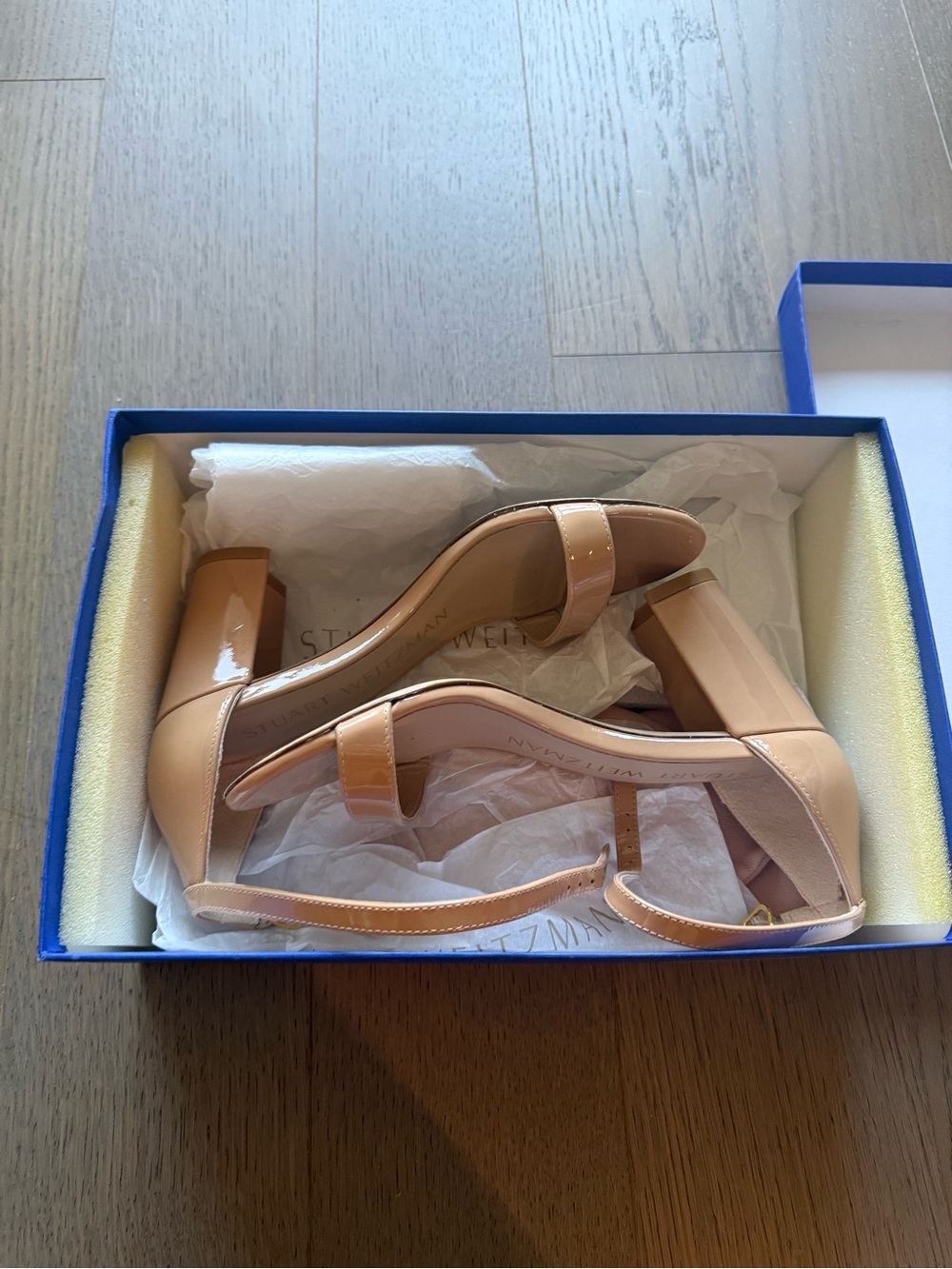 Stuart Weitzman NEARLYNUDE Leather Block Heel – Nude – Size 35.5 / US 5